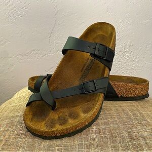Birkenstock Mayari Black Crisscross Strap Toe Loop Women’s Size 39 (8-8 1/2)